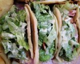 Foto del paso 6 de la receta: Tacos de pollo, carne y ensalada