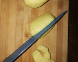 Foto del paso 2 de la receta: Tortilla de papas rellenas de queso y jamón