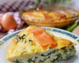 Foto langkah ke 7 dari resep Crustless Spinach Quiche.