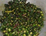 भिंडी भुजिया (Bhindi Bhujiya recipe in Hindi) रेसिपी चरण 5 फोटो