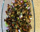 A picture of step 4 of Aubergine and almond salad.