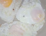 Foto langkah ke 1 dari resep Telur kentang lada hitam.