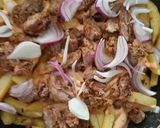 A picture of step 4 of Pizza Fries without Oven.