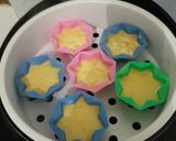 Foto langkah ke 4 dari resep Kue Kukus Pisang.