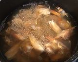 Une image de l'étape 3 de Bouillon de crevettes, wasabi, citron et soja.