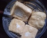 Foto langkah ke 2 dari resep Tahu Telur Lontong Bumbu Kacang.