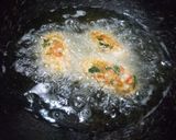 A picture of step 4 of Sabudana and carrots rolls.