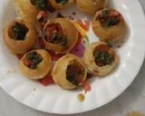 A picture of step 3 of Dahi papdi chaat.