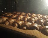 Foto langkah ke 7 dari resep Schokohörnchen / Croissant Coklat mini.
