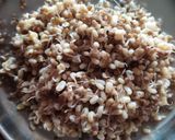 स्प्राउट मोठ सब्जी (Sprout moth sabzi recipe in hindi) रेसिपी चरण 1 फोटो
