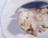 A picture of step 2 of Aloo ka paratha.
