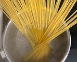 Foto del paso 2 de la receta: Tallarines con pesto (Versión Navideña)