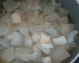 Foto langkah ke 1 dari resep 41. Oseng Kikil Cabai Hijau.
