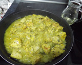 Foto del paso 3 de la receta: Pollo con patatas y salsa con pesto