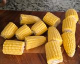 A picture of step 1 of Boiled Corn on the Cob.