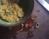 A picture of step 2 of Olive cracker.