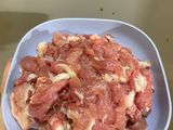 Thịt lợn xào ớt xanh