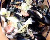 Foto del paso 13 de la receta: Mariscada al vapor de vino blanco. (Vaporada o marisco al vapor)