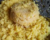 मूग डाळ बर्फी (moong dal barfi recipe in marathi) रेसिपी स्टेप 3 फोटो