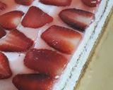 صورة لخطوة 2 من وصفة كيك بارد بالفراولة 🍓🍨🍓🍨