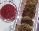 A picture of step 5 of Aloo ke kabab 😍.