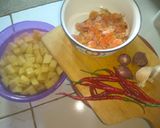 Foto langkah ke 1 dari resep Sambel Goreng Kentang Udang.