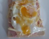 A picture of step 5 of My Hot & Cold Sandwich, Cold Ham, Cheese & Fried Egg 🍳.
