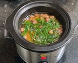 Hình bước làm 5 của món Canh Bí Đỏ Đậu Phộng Lá Lốt