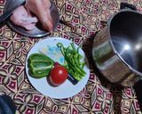 عکس مرحله 1 از دستور خورش بامیه