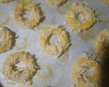 Foto langkah ke 4 dari resep Kastangel Keju Lumer.