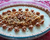 A picture of step 1 of Cheesecake pudding.