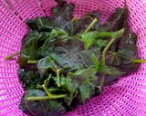 Foto langkah ke 1 dari resep Tumis Buah dan Daun Pepaya Jepang.