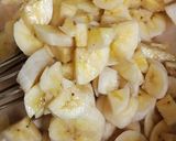 வாழைப்பழ இனிப்பு தோசை(banana sweet dosai recipe in tamil) ரெசிபி ஸ்டேப் 2 புகைப்படம்