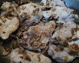 Foto del paso 3 de la receta: Pechugas de pollo con salsa de champiñones 🍄