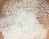 Foto del paso 1 de la receta: Alfajor de coco y avena saludable relleno de dulce de membrillo!