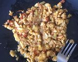 A picture of step 2 of Aloo chop Muri,Kolkata street food.