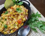 A picture of step 3 of Schezwan corn bhel.