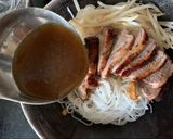 A picture of step 8 of Keaw Teaw Ped Yang - Five Spiced Roasted Duck noodles.