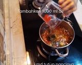 Foto langkah ke 1 dari resep Sop Ikan Bandeng Asem Pedas.