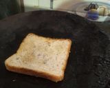 A picture of step 1 of Easy Egg Half Fry.