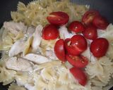 A picture of step 8 of Yuzu Pepper Chicken Pasta.
