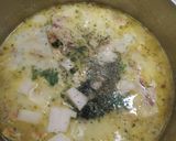 Foto del paso 5 de la receta: Caldo de torrejas de queso (ecuatoriano)