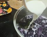 Foto langkah ke 7 dari resep Kolak Biji Salak Ubi Ungu.