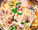 Hình bước làm 2 của món Cật Heo Xào Su Hào