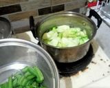 Foto langkah ke 2 dari resep Rujak Kangkung Tegal / Pecel Uleg Tegal.