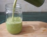 A picture of step 1 of Green juice.