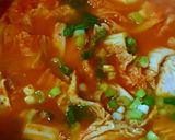 Foto langkah ke 2 dari resep Sundubu Jjigae (Sup Tahu Pedas).