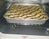 Foto langkah ke 8 dari resep Bolu Gulung Ekonomis (isian selai strawberry).