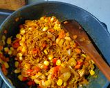 Foto langkah ke 5 dari resep Mie Goreng Oseng.