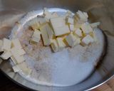Foto del paso 2 de la receta: Crumble de frutas con helado de avellanas
